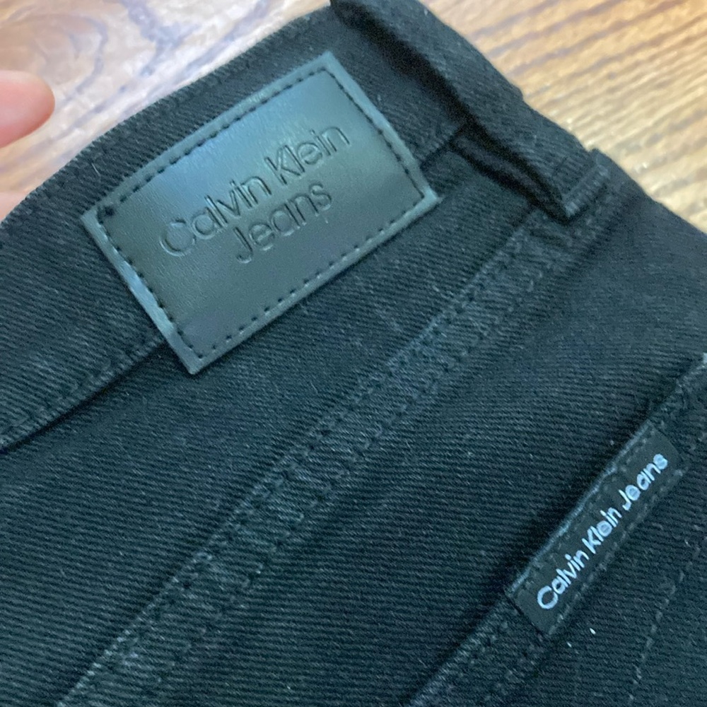 Women’s size 4 Calvin Klein Jeans